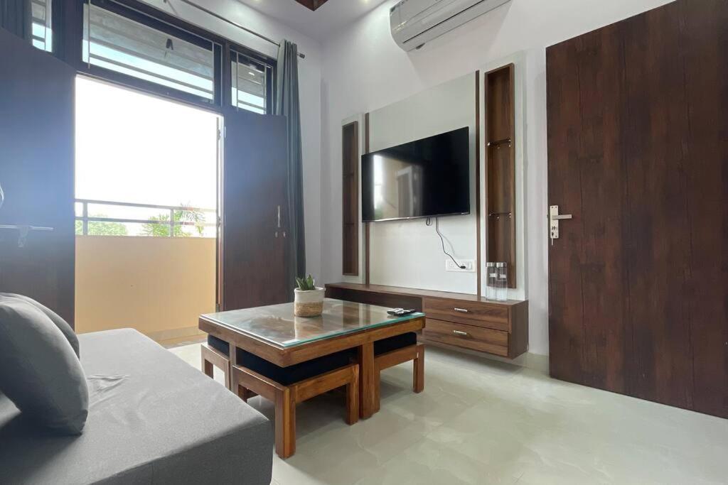 Bark & Bash-Villa-House Jaipur Extérieur photo